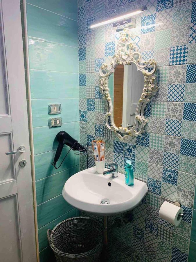 Dimora Napoli Centrale Apartment Екстериор снимка