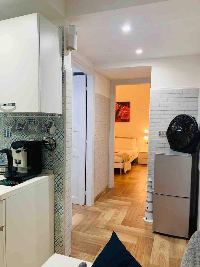 Dimora Napoli Centrale Apartment Екстериор снимка